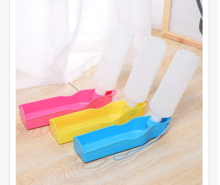 Abbeveratoio Beverino in plastica dispenser per animali domestici da viaggio portatile con bottiglia da 250 ml