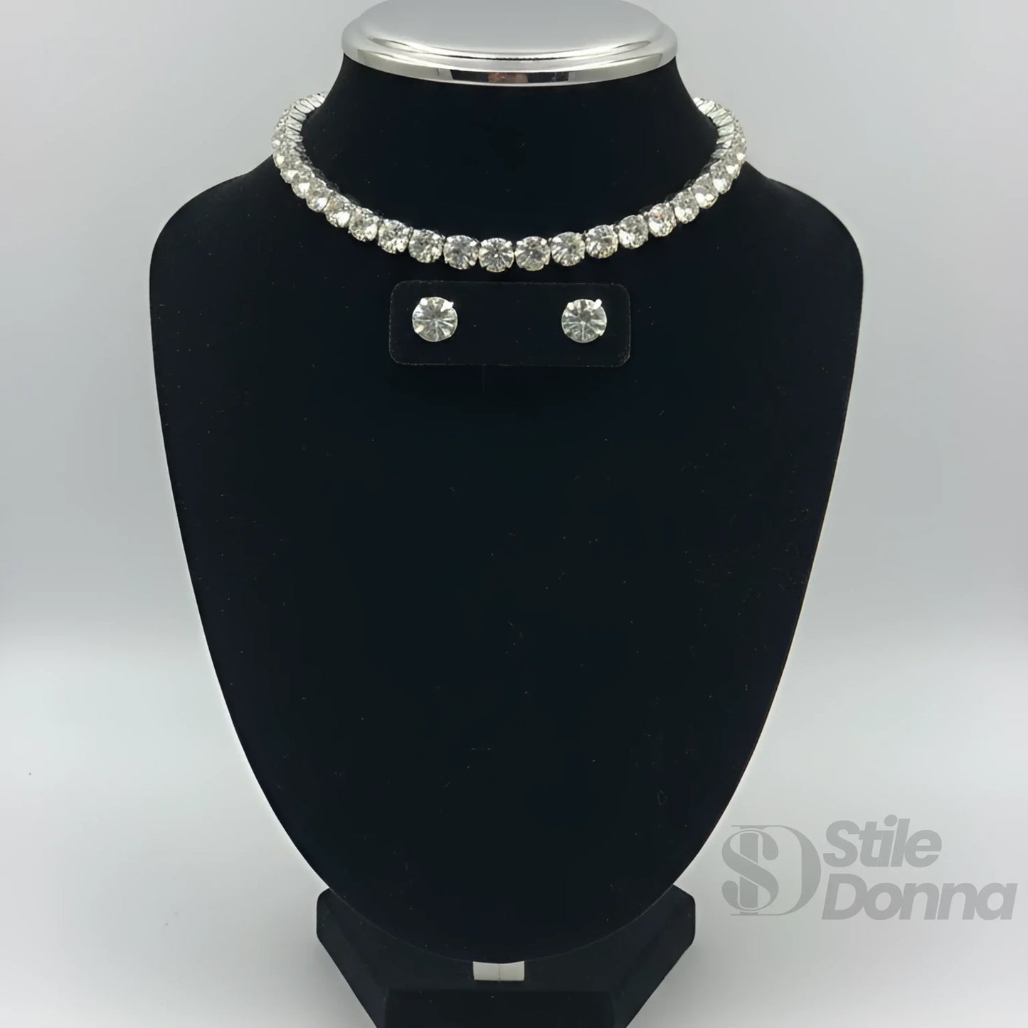 Set Collana Tennis Oro con Orecchini a Lobo e Pietre Rotonde