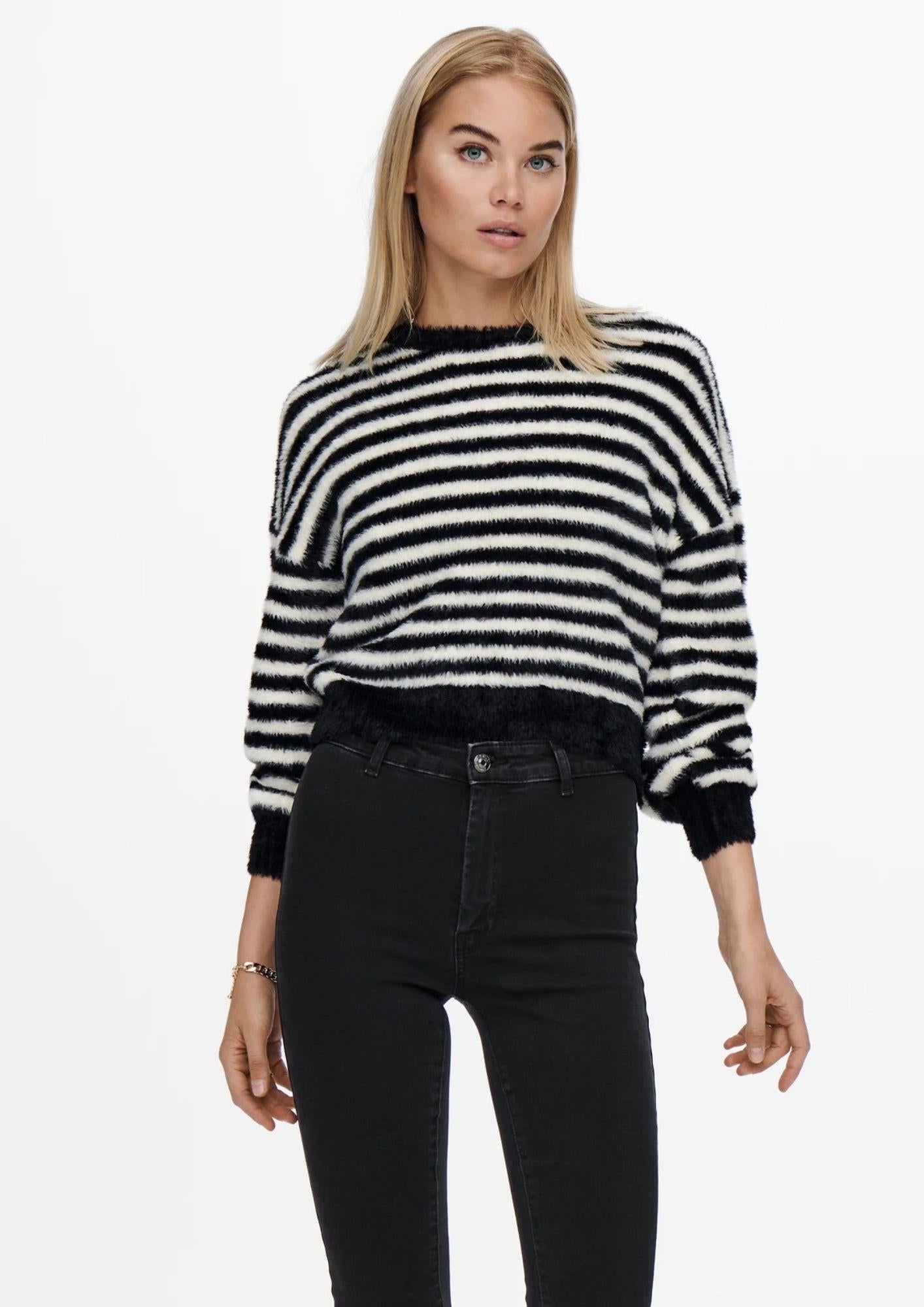 Only Maglione Donna Piumo Nero Egret