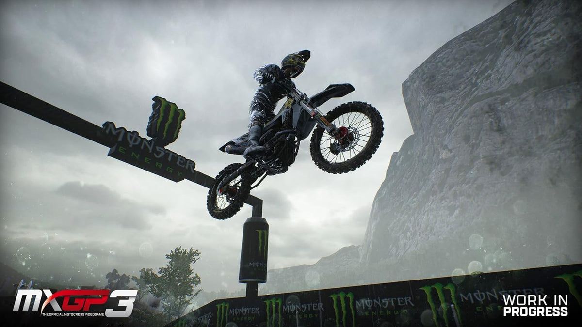 MXGP 3 The Official Motocross PS4 Italian Game New Playstation 4 Video Game