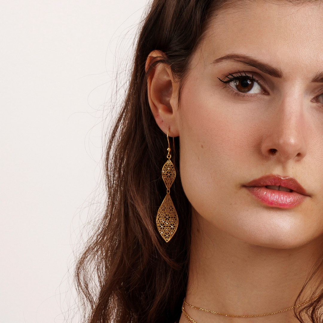 ORECCHINI FOGLIA IN ARGENTO "SLAY SOFTLY"