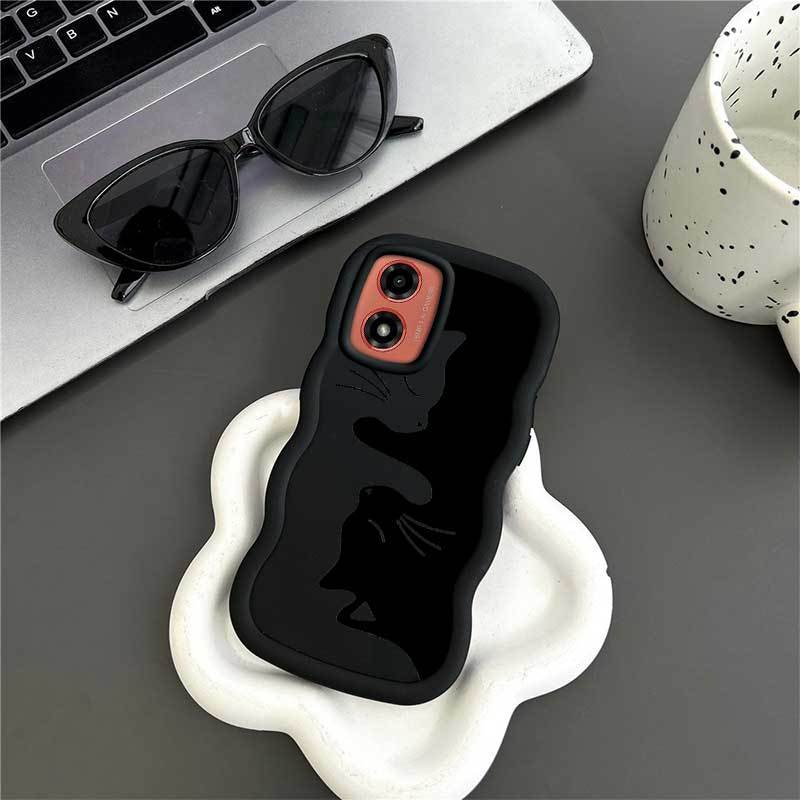G04 4G Black kitten Silicone Case for Moto G04 4G with Shockproof features suitable for Casual