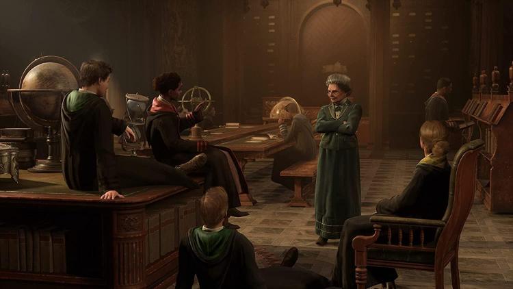 Hogwarts Legacy PS4 Video Game Harry Potter Playstation 4 Italian New Game