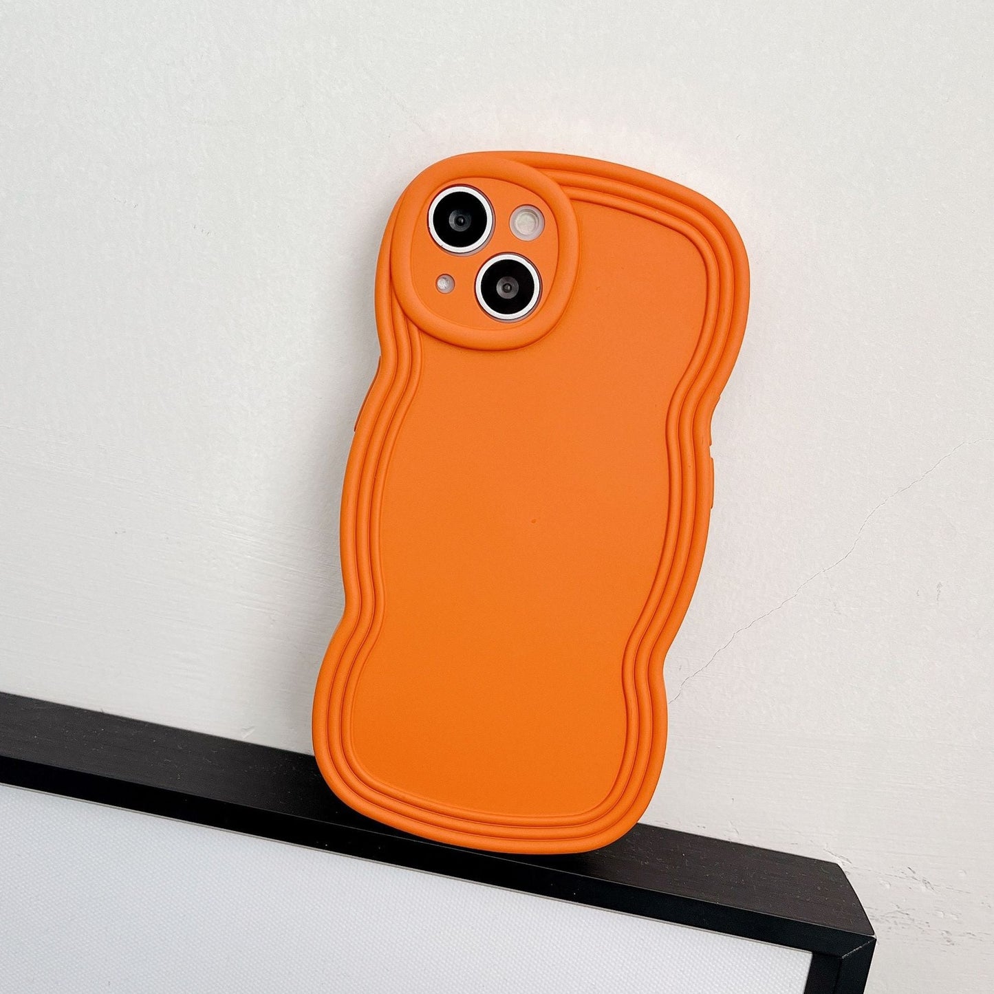 Liquid Solid Color Wavy Edge Phone Case