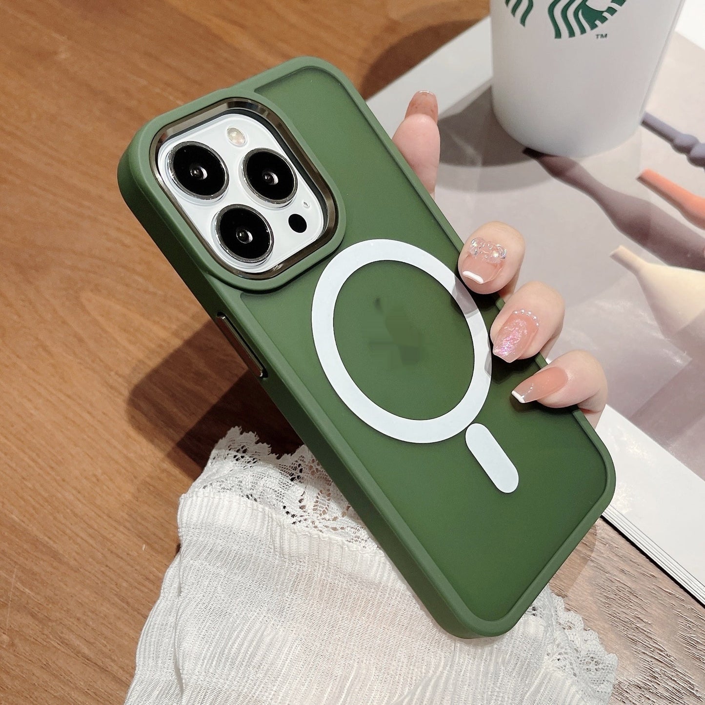 Magnetic Matte Skin Feeling Drop-resistant Phone Case