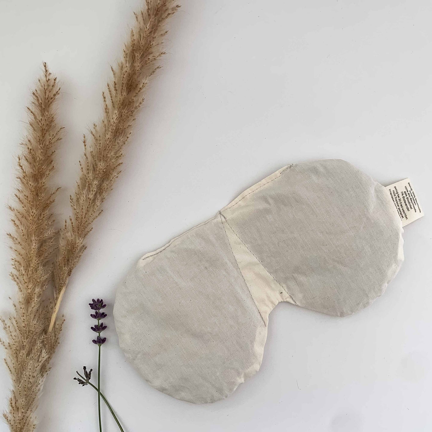 Cuscino per occhi alla salvia con motivo Leone