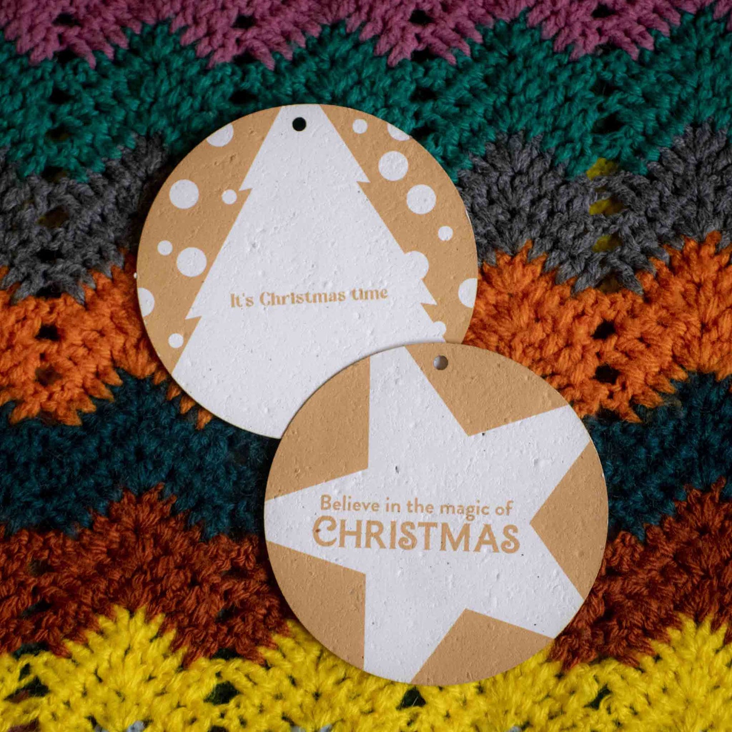 Sottobicchieri e palline di Natale in carta semi