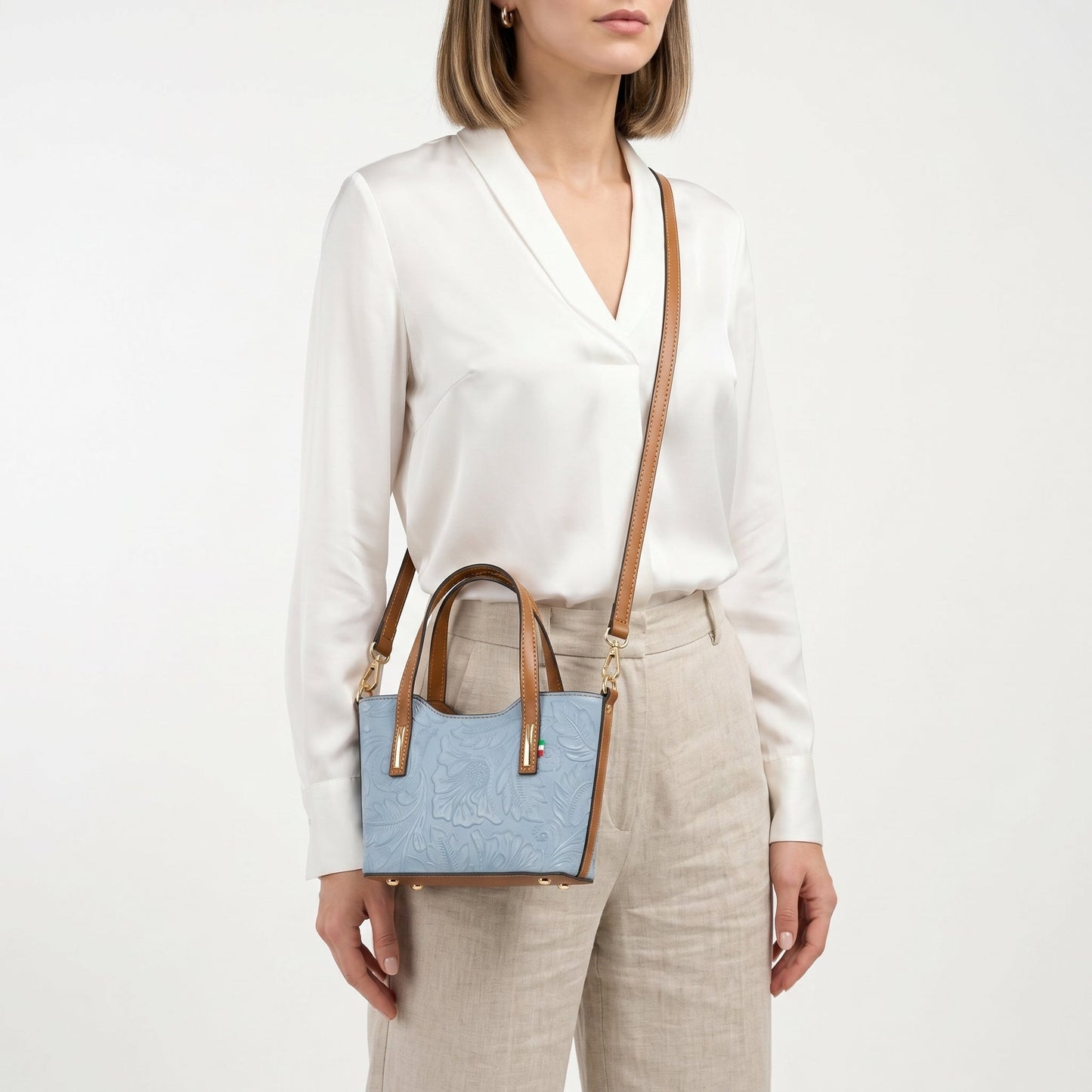 Ark Borsa a Tracolla in Vera Pelle con Design Minimalista