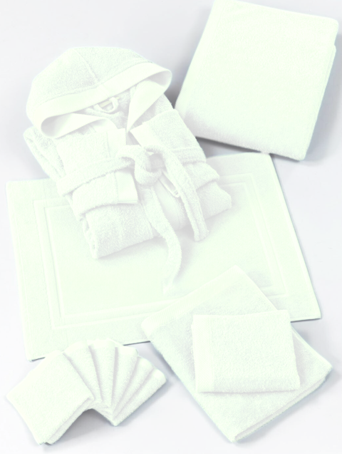 Combo Bagno Thea – Accappatoio + Set Spugna 11 pezzi in cotone idrofilo 550 g/m²