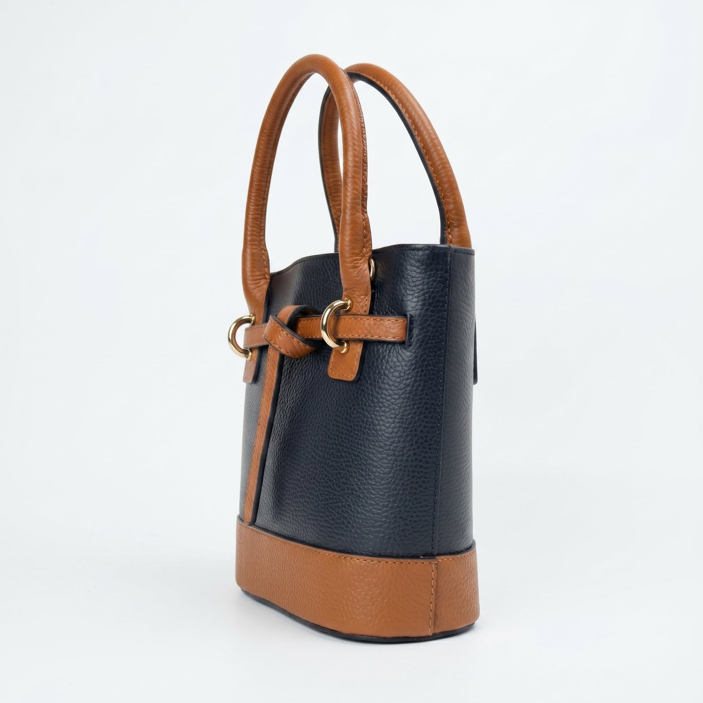 Borsa Bucky in Vera Pelle con Tracolla Regolabile