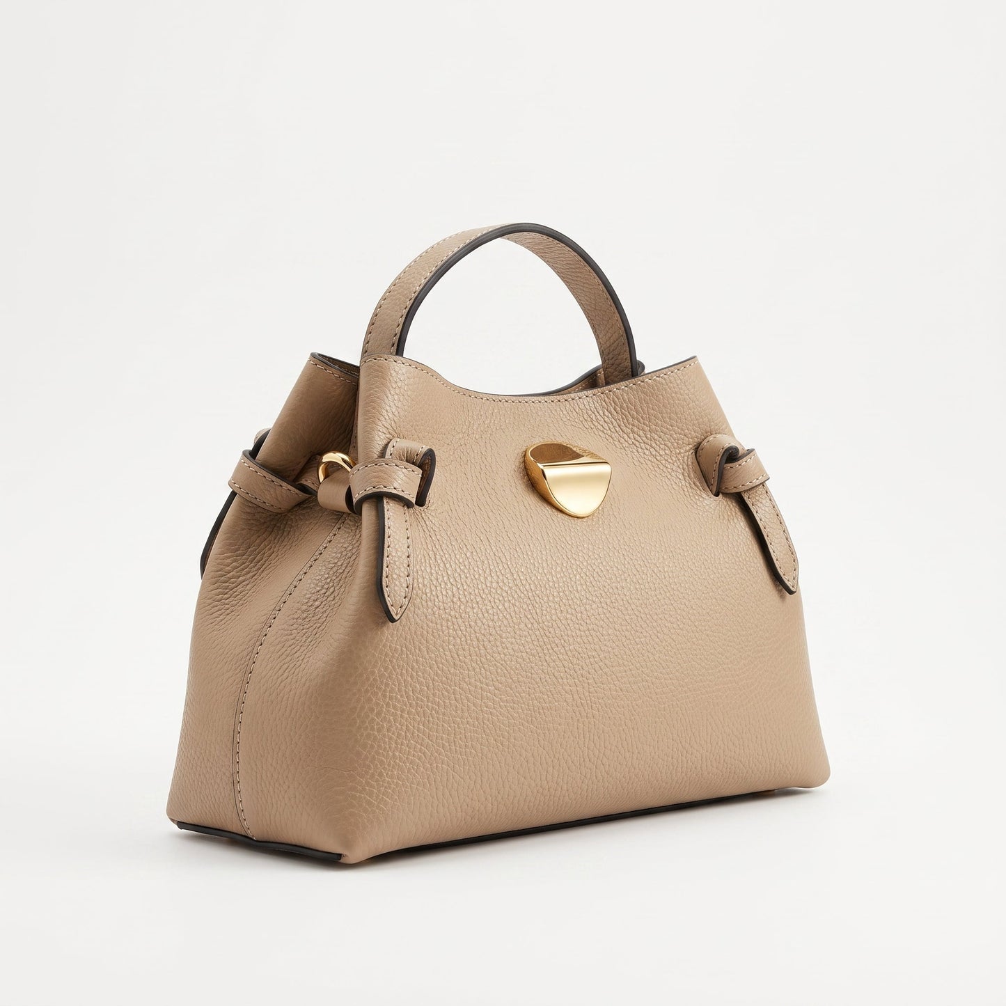 Borsa Livia in Vera Pelle – Disco Oro e Tracolla Regolabile