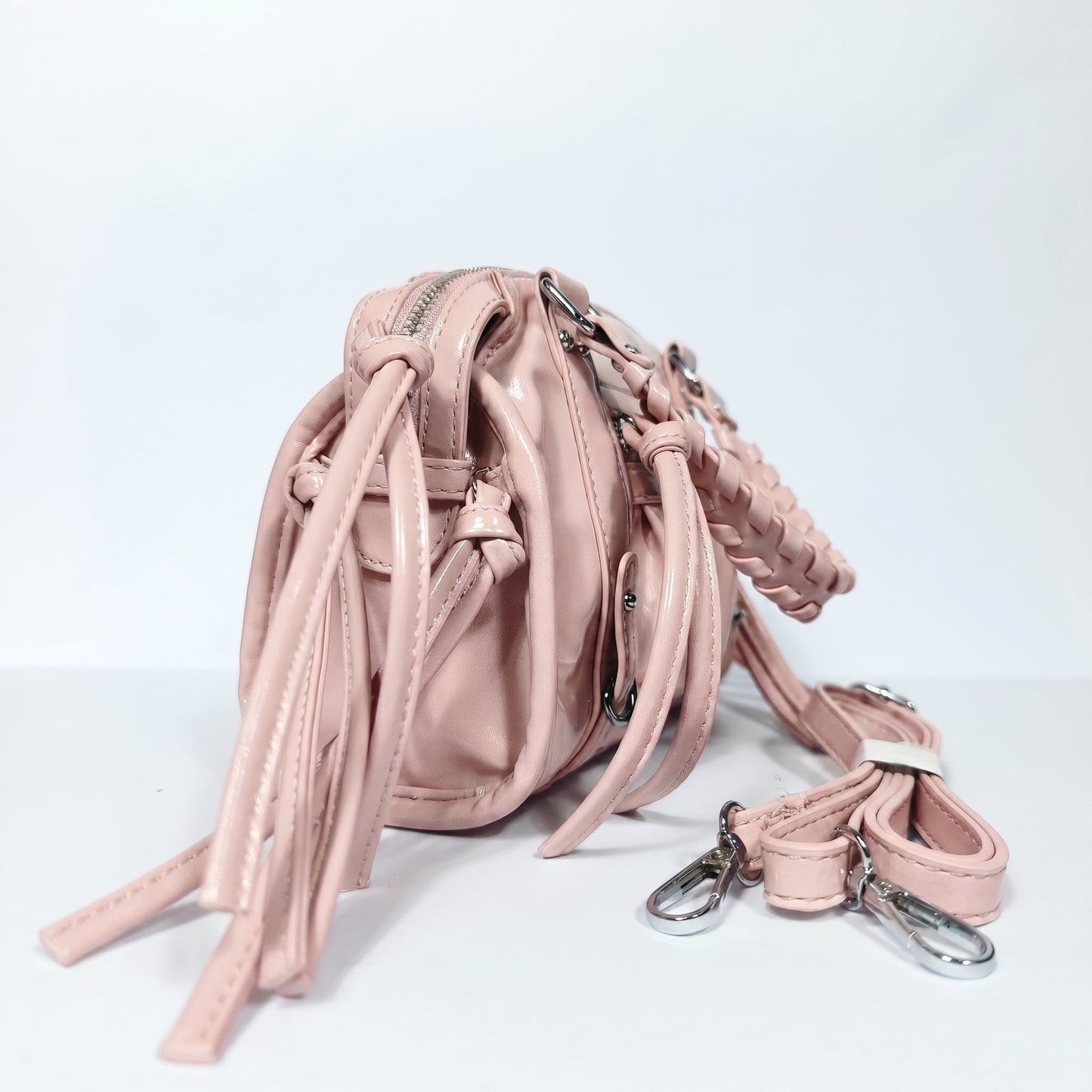 Mini Bauletto con Manici Intrecciati e Frange – Coconuda