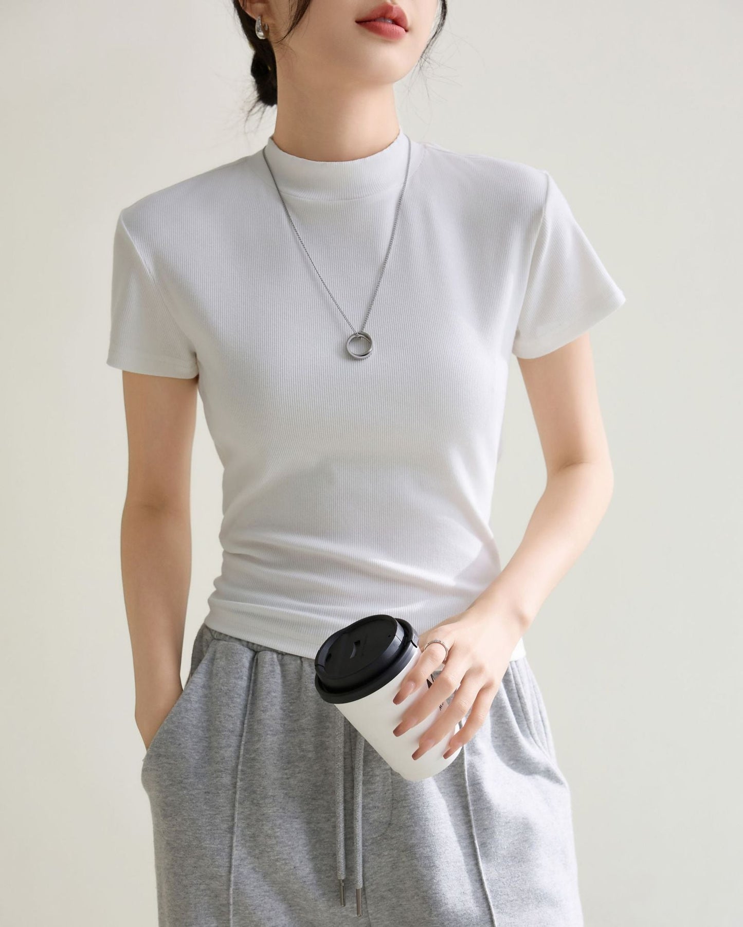 Elegant Slim-fit Solid Color Shoulder Round Neck Short Sleeve