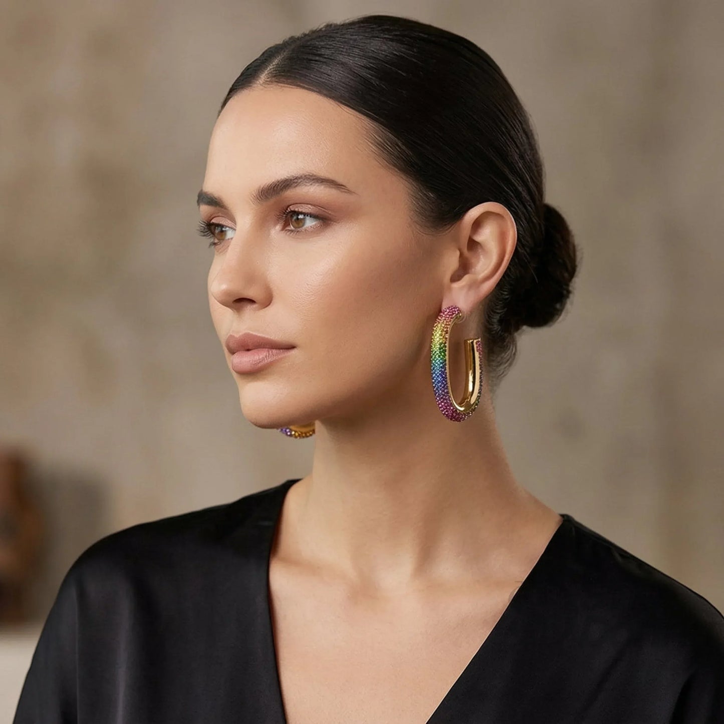 Orecchini U-Hoop con Cristalli Rainbow in Oro