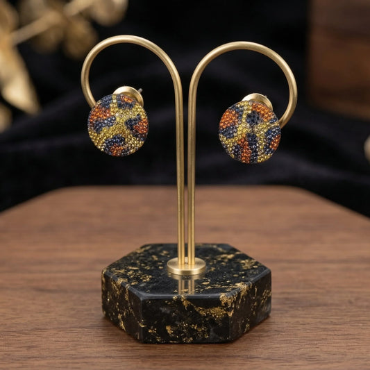 Orecchini a Lobo Rotondi con Cristalli Incastonati Design Classico