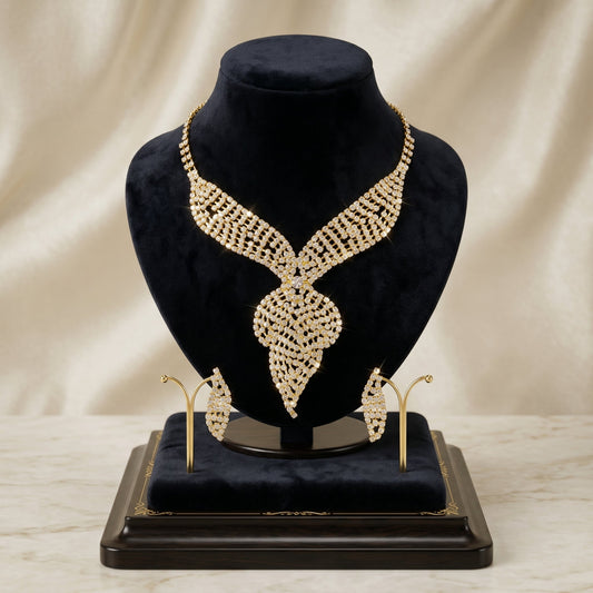 Set Collana e Orecchini Regal Infinity con Cristalli
