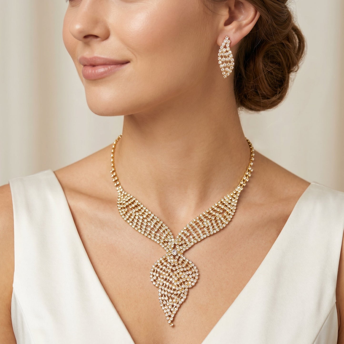 Set Collana e Orecchini Regal Infinity con Cristalli