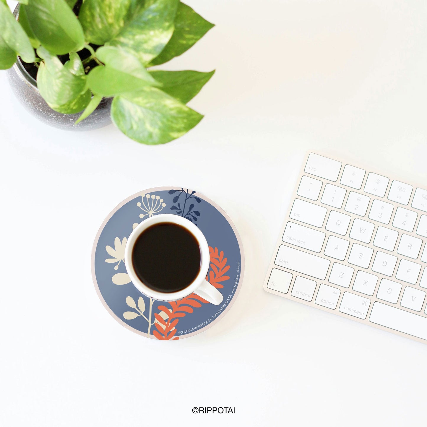 La tavola di Pasqua by Rippotai: tovagliette in carta Lavabili e Sostenibili