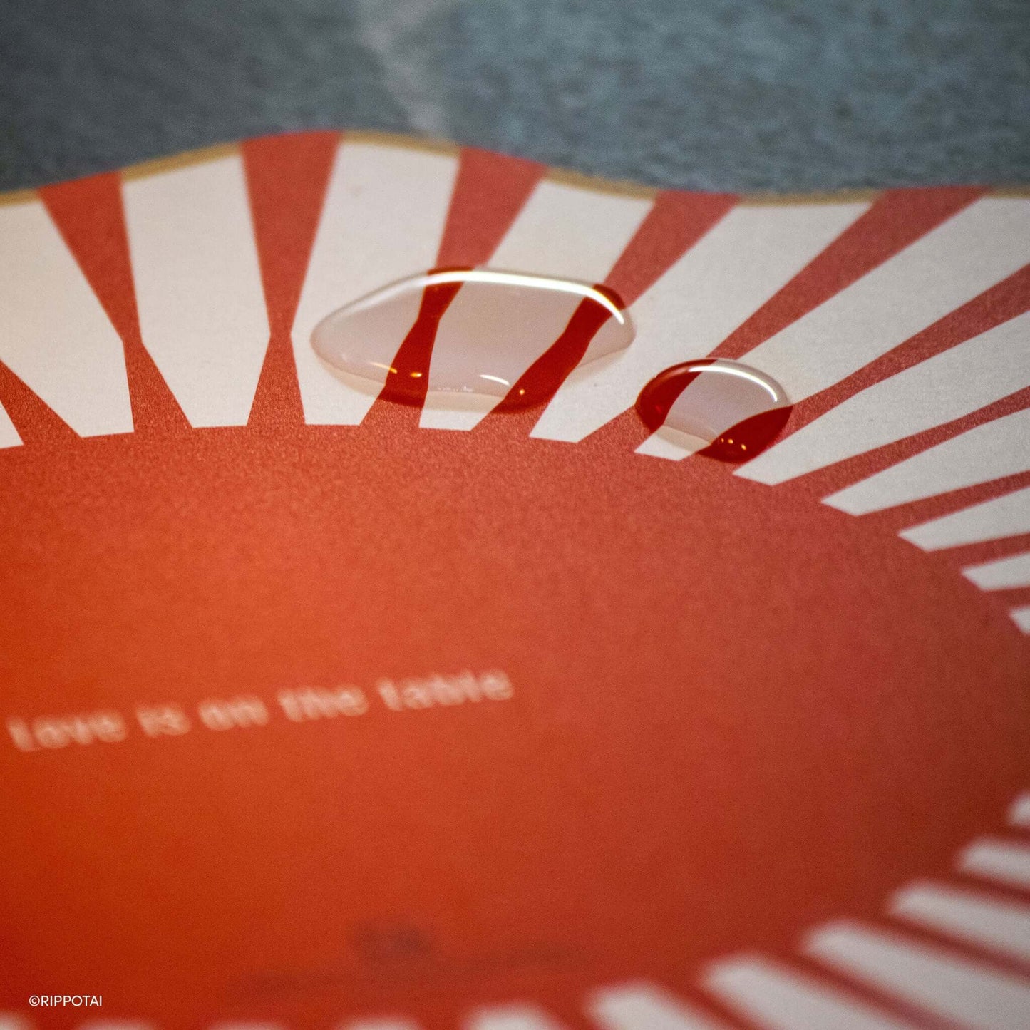 Sottopiatti Moderni e Sottobicchieri Coordinati 3pz – Collezione "Love is on the Table"