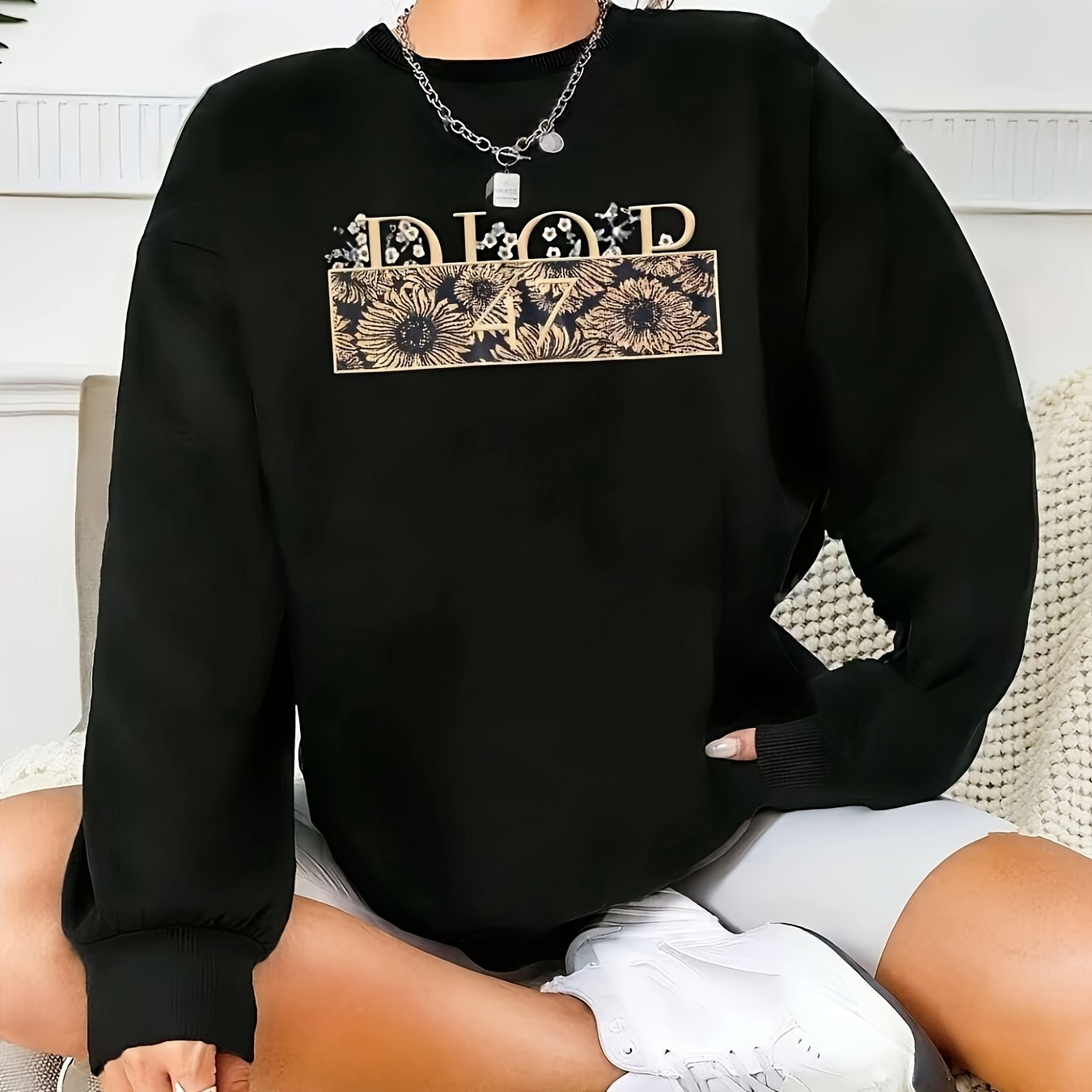 Women'S Casual Crew Neck Pullover Sweatshirt - 100% Polyester Cartoon Print, Slight Stretch Knit Fabric for Fall/Winter, Long Sleeve Active Sweatshirts, Machine Washable - Modern Simplistic Design with Floral Letter Graphic