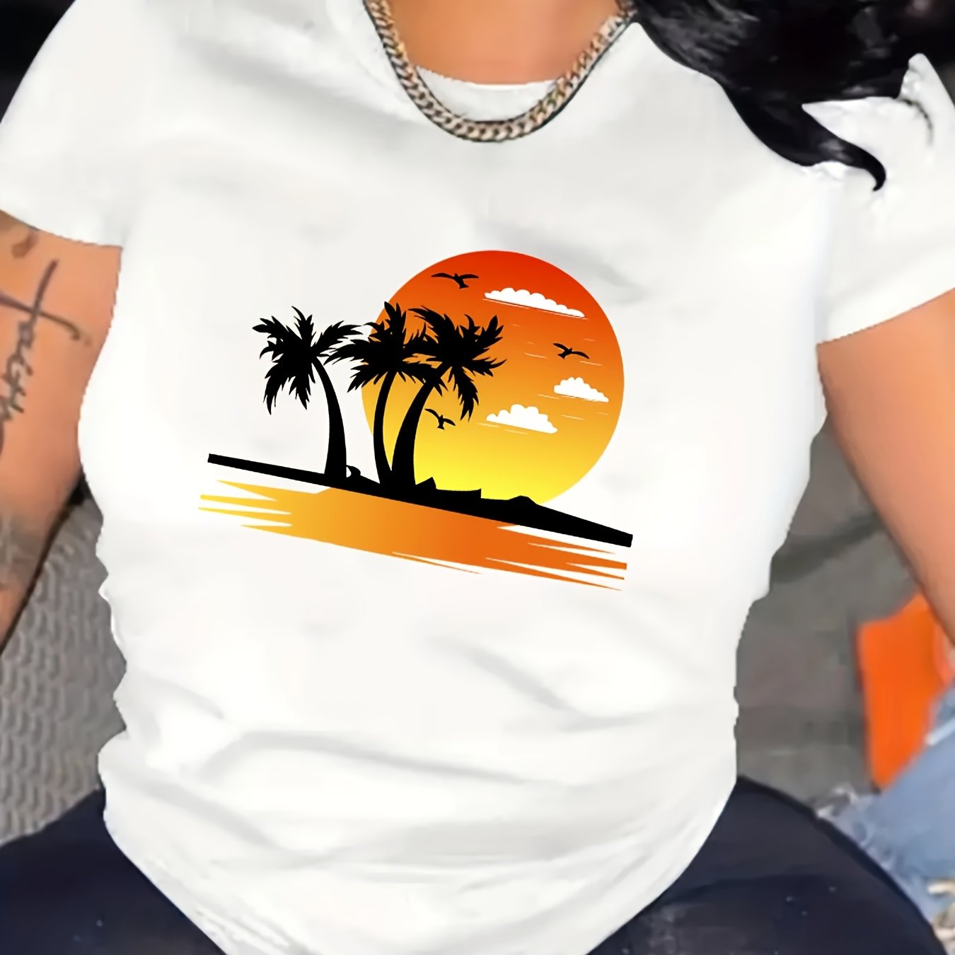 Beach Sunset Print Crew Neck T-shirt, Casual Short Sleeve Top For Spring & Summer, Women's Clothing