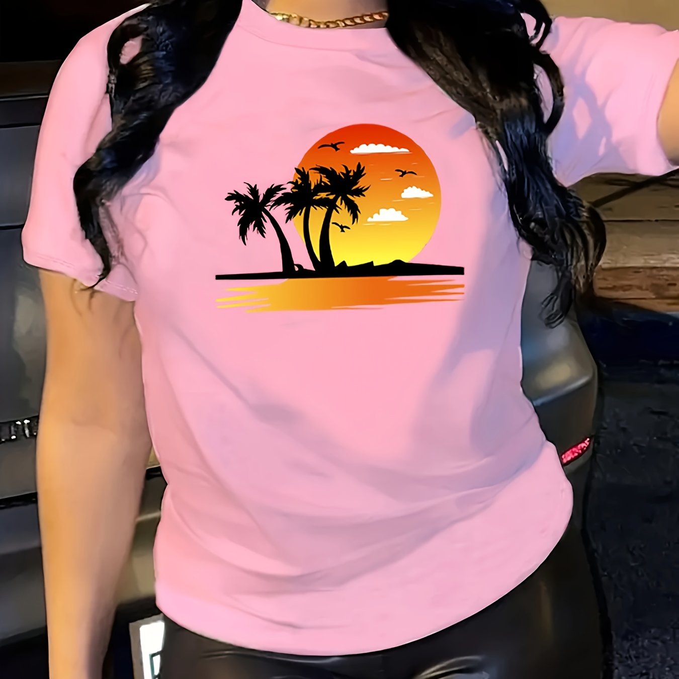 Beach Sunset Print Crew Neck T-shirt, Casual Short Sleeve Top For Spring & Summer, Women's Clothing