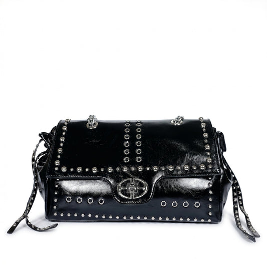 Rock Star Borsa a Patta in Ecopelle con Borchie Argentate Tracolla a Catena