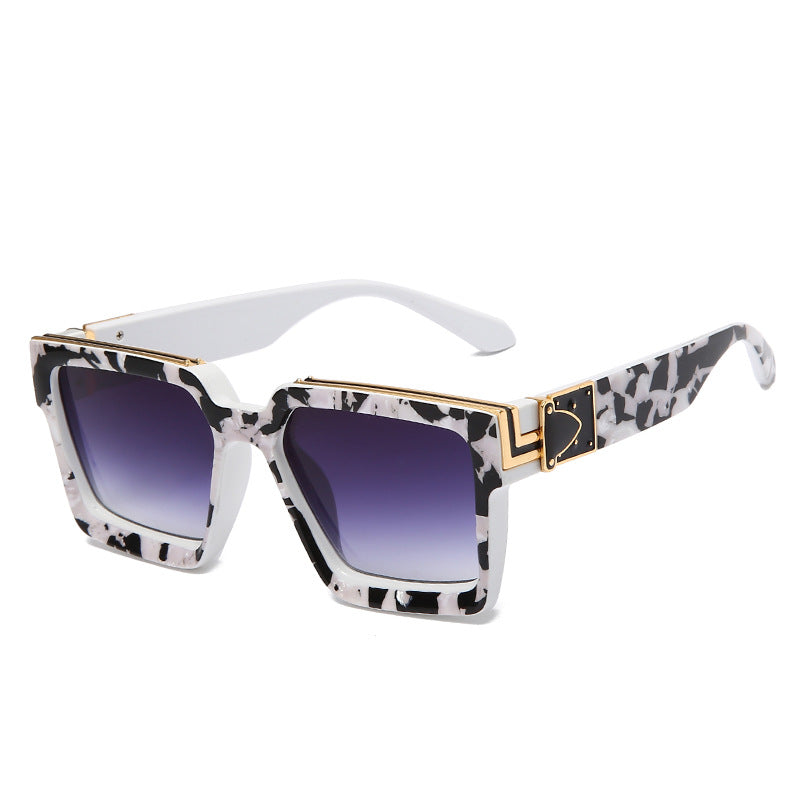 Fashion Big Square Rim Trendy Sunglasses