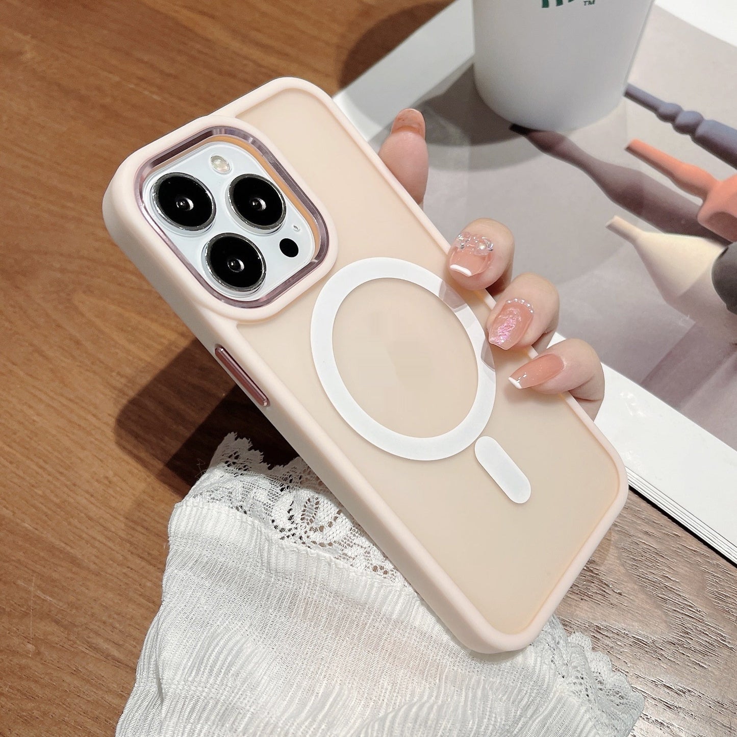 Magnetic Matte Skin Feeling Drop-resistant Phone Case