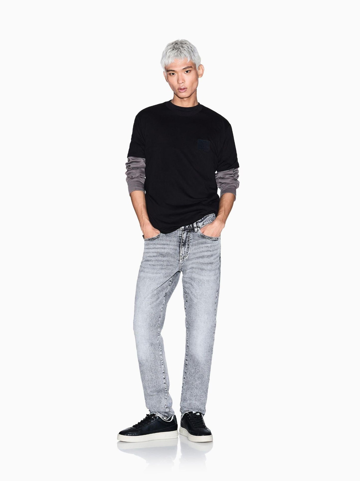 Armani Exchange T-Shirt Uomo Regular Fit con Patch Nero