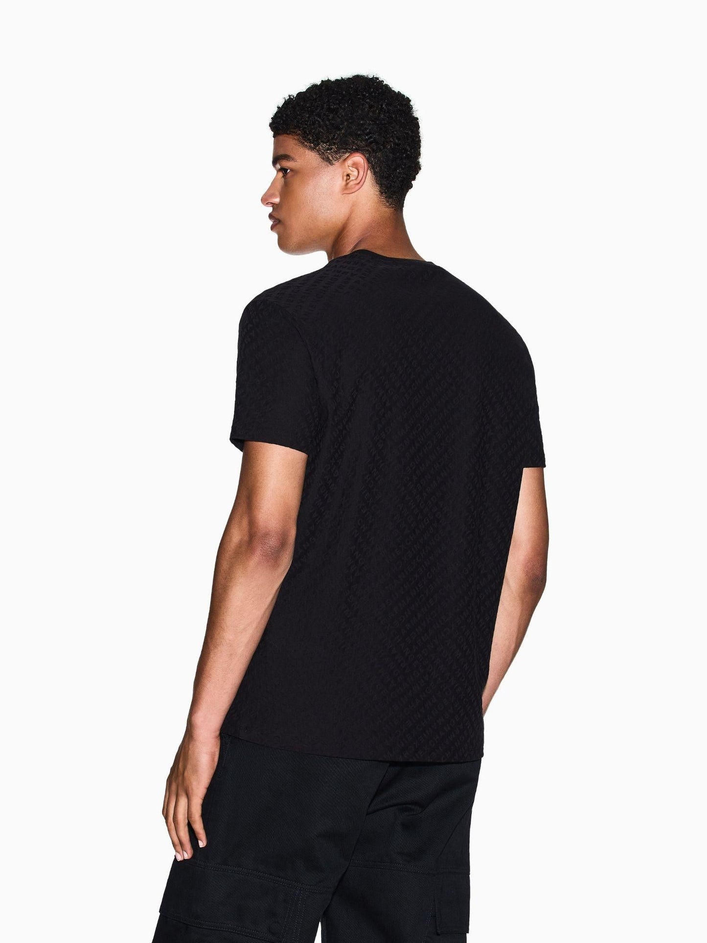 Armani Exchange T-Shirt Uomo Regular Fit in Tessuto Jacquard Nero