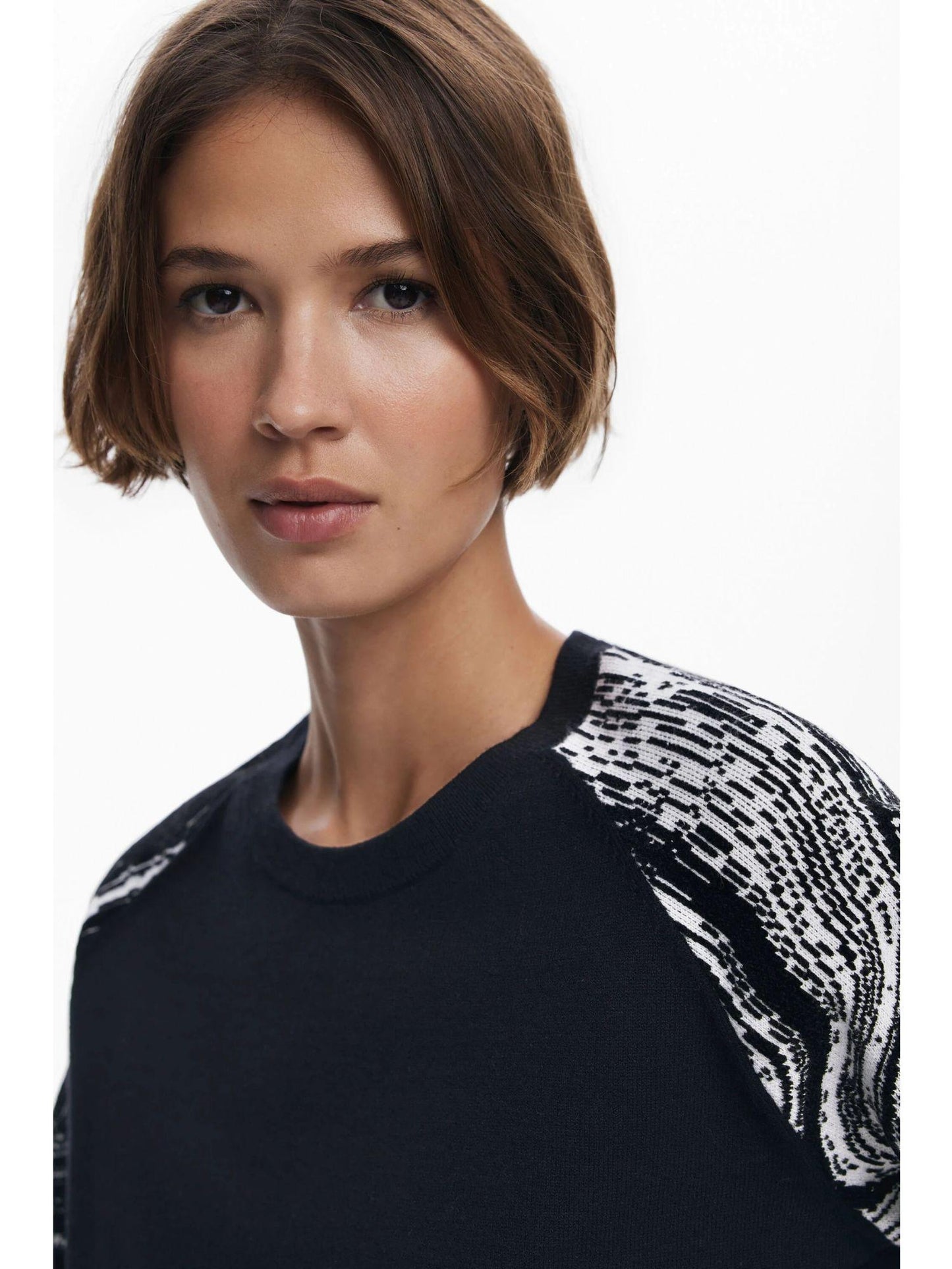 Desigual Maglione a maniche marmorizzate Donna Nero