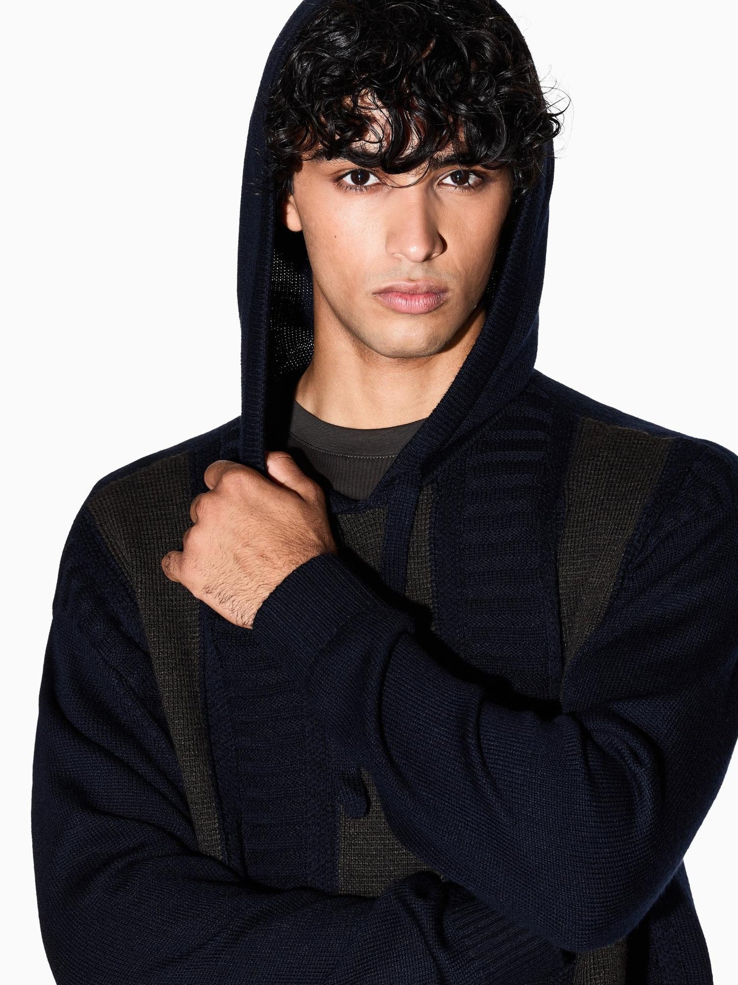 Armani Exchange Maglione Uomo con cappuccio a blocchi Chocolate Melange Deep Navy