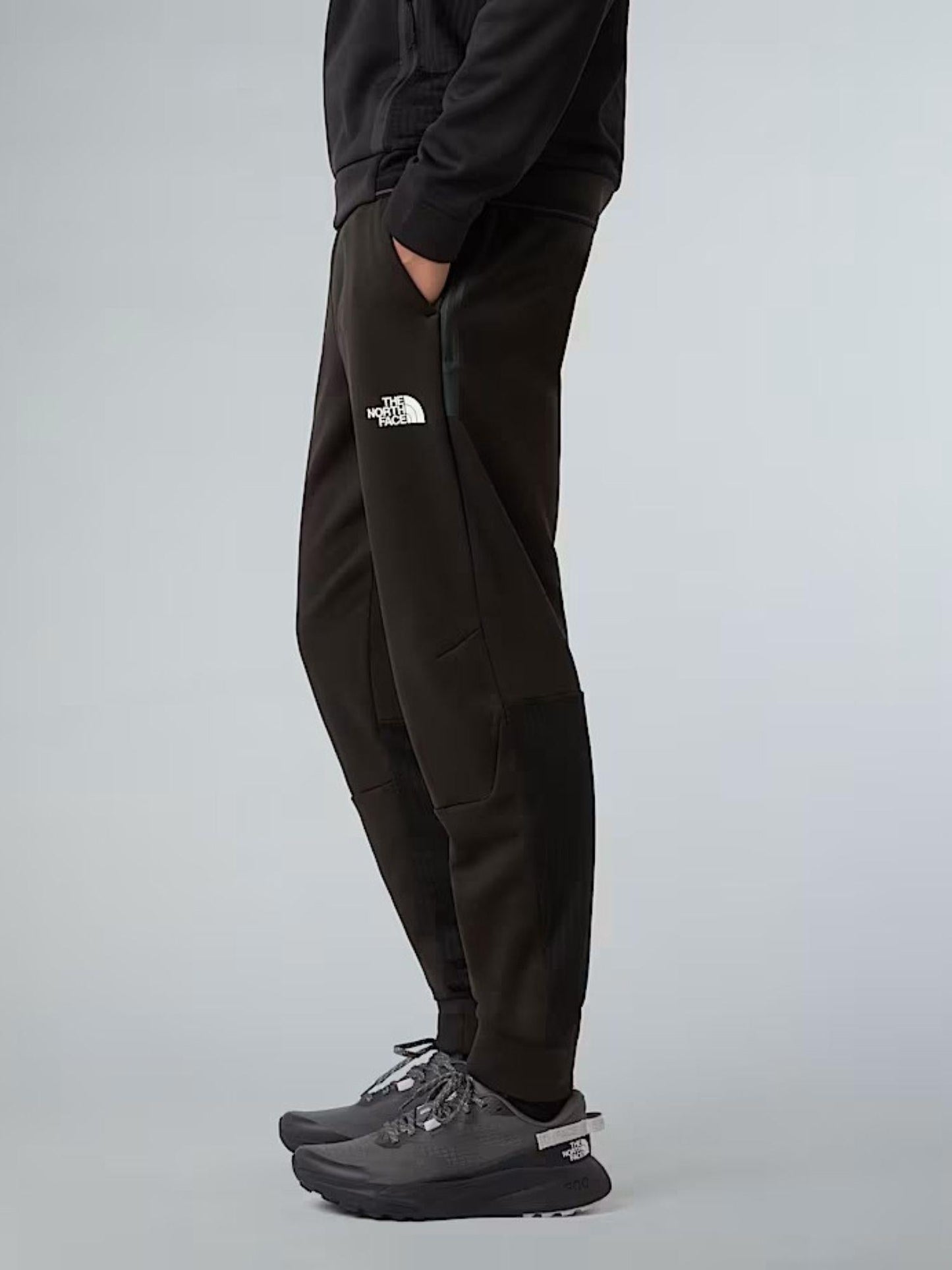 The North Face Pantaloni Jogger Uomo In Pile Mountain Athletics Nero