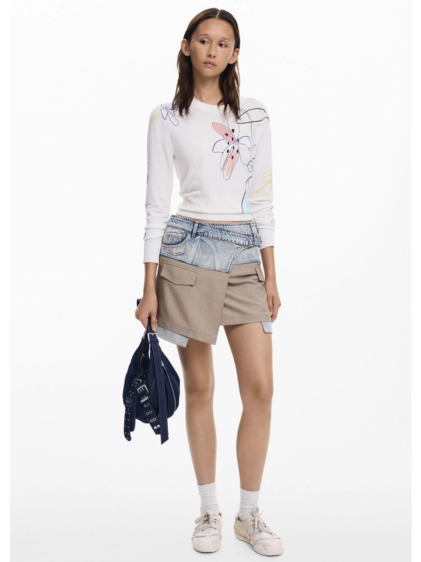 Desigual Maglione leggero con tratti floreali Donna Bianco