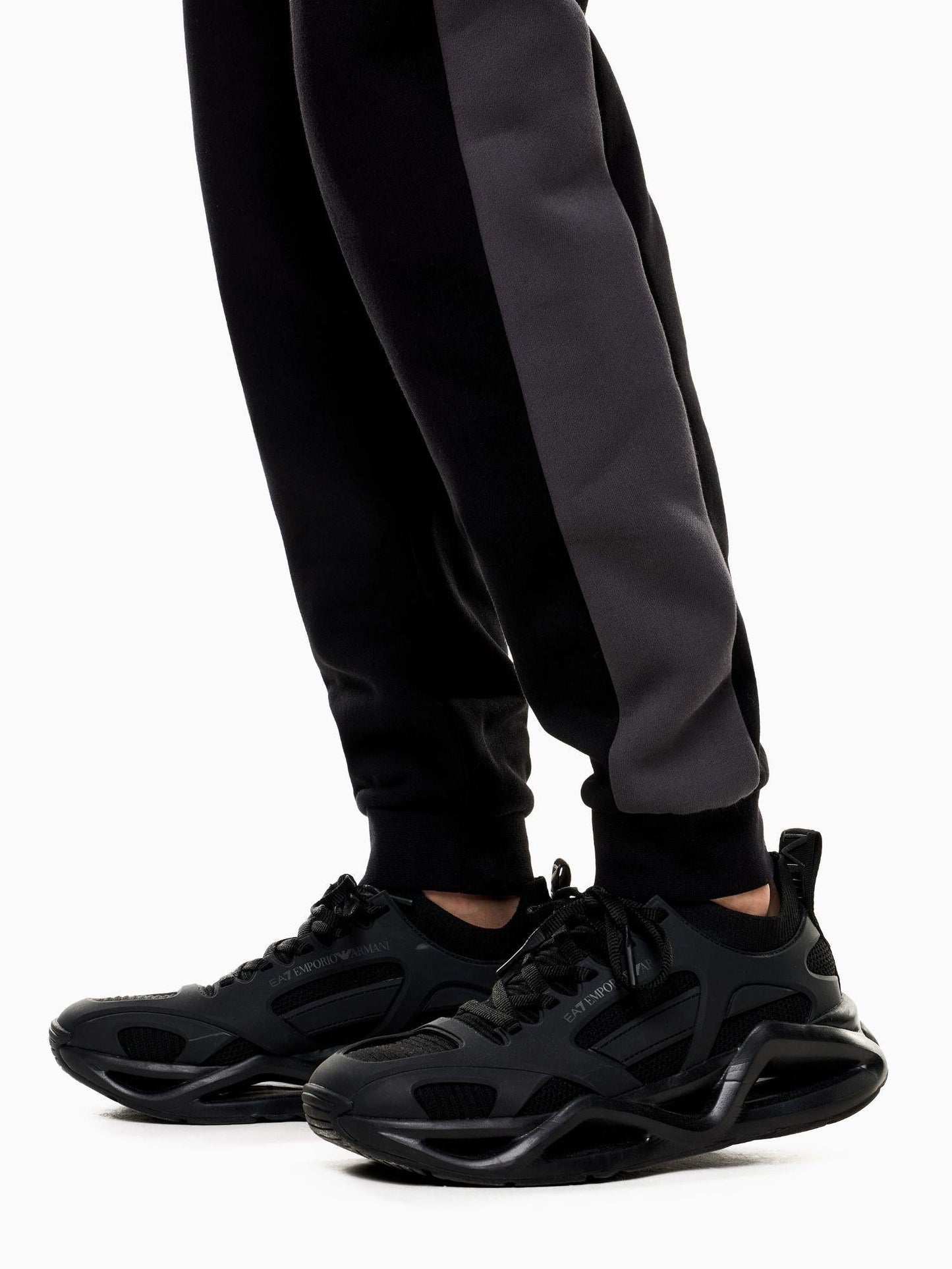 EA7 Emporio Armani Tuta Uomo Athletic Colour Block In Misto Cotone Organico Nero Asfalto