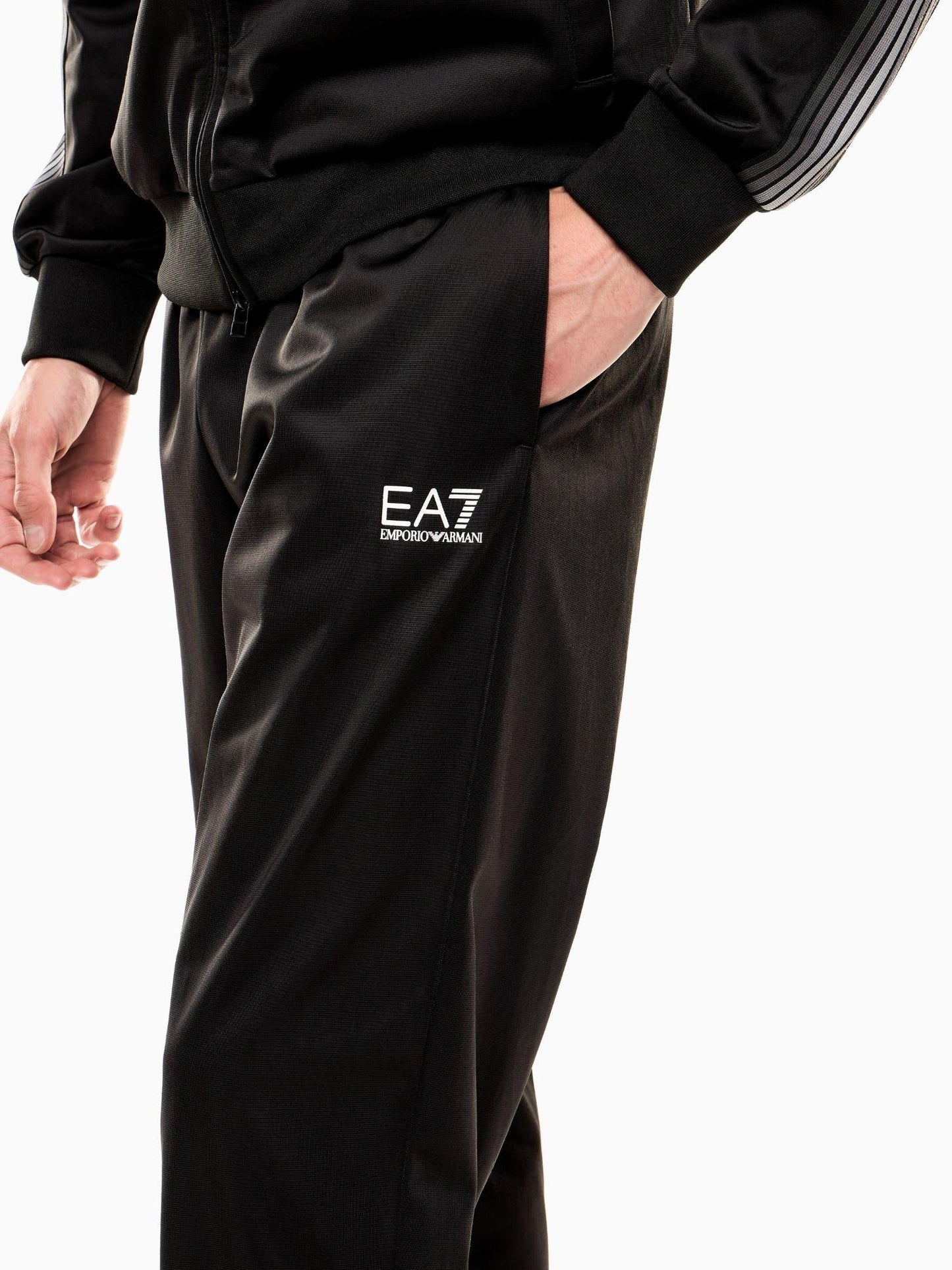 EA7 Emporio Armani Tuta Uomo 7 Lines In Tessuto Tecnico Riciclato Nero