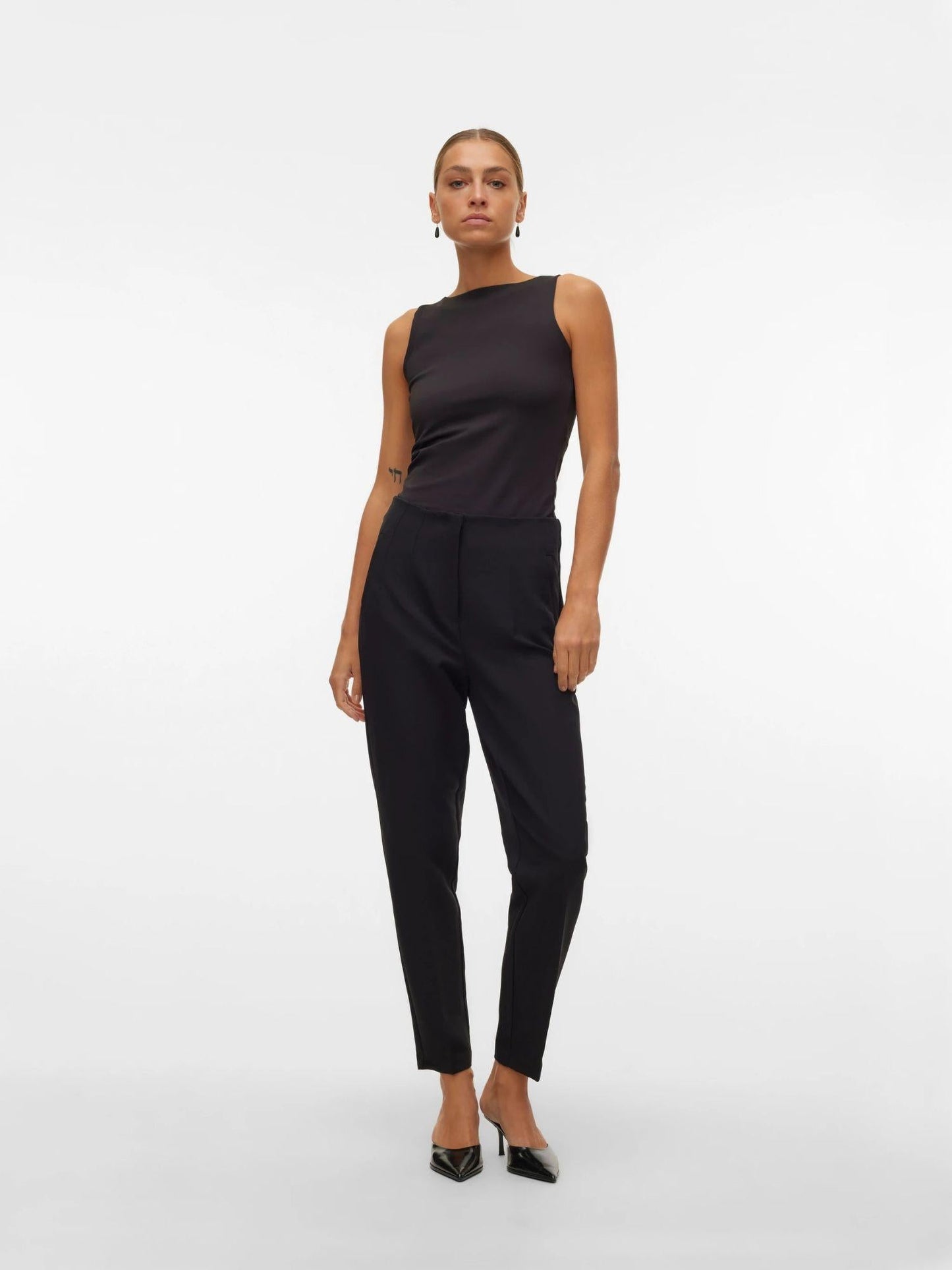 Vero Moda Pantaloni Donna Lina A Vita Alta Nero