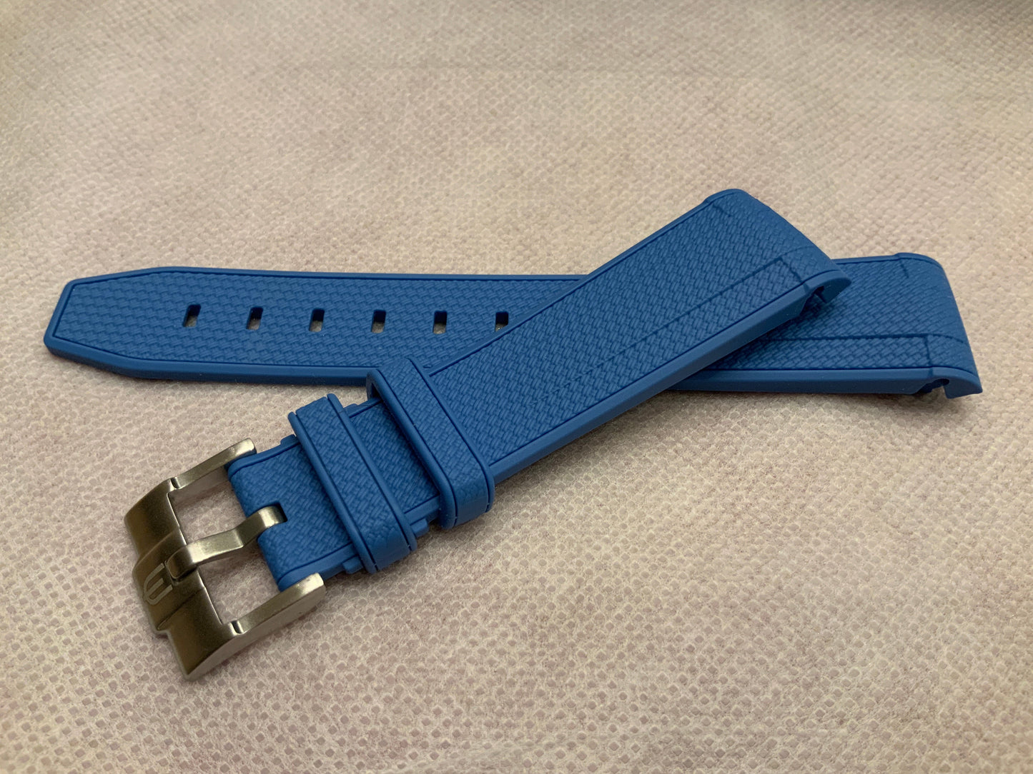 Cinturini silicone avvolgenti CARBON da 20mm per Omega x Swatch