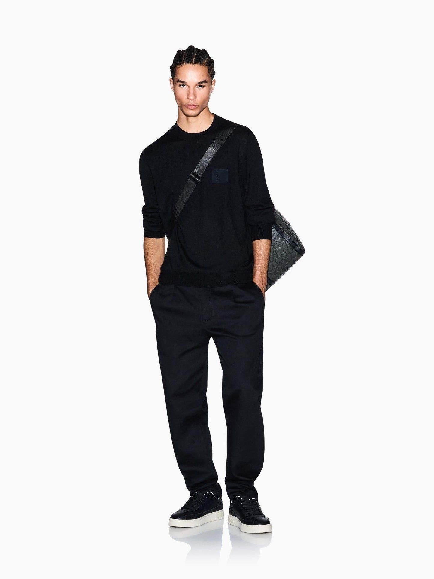 Armani Exchange Maglione girocollo con patch Uomo Nero