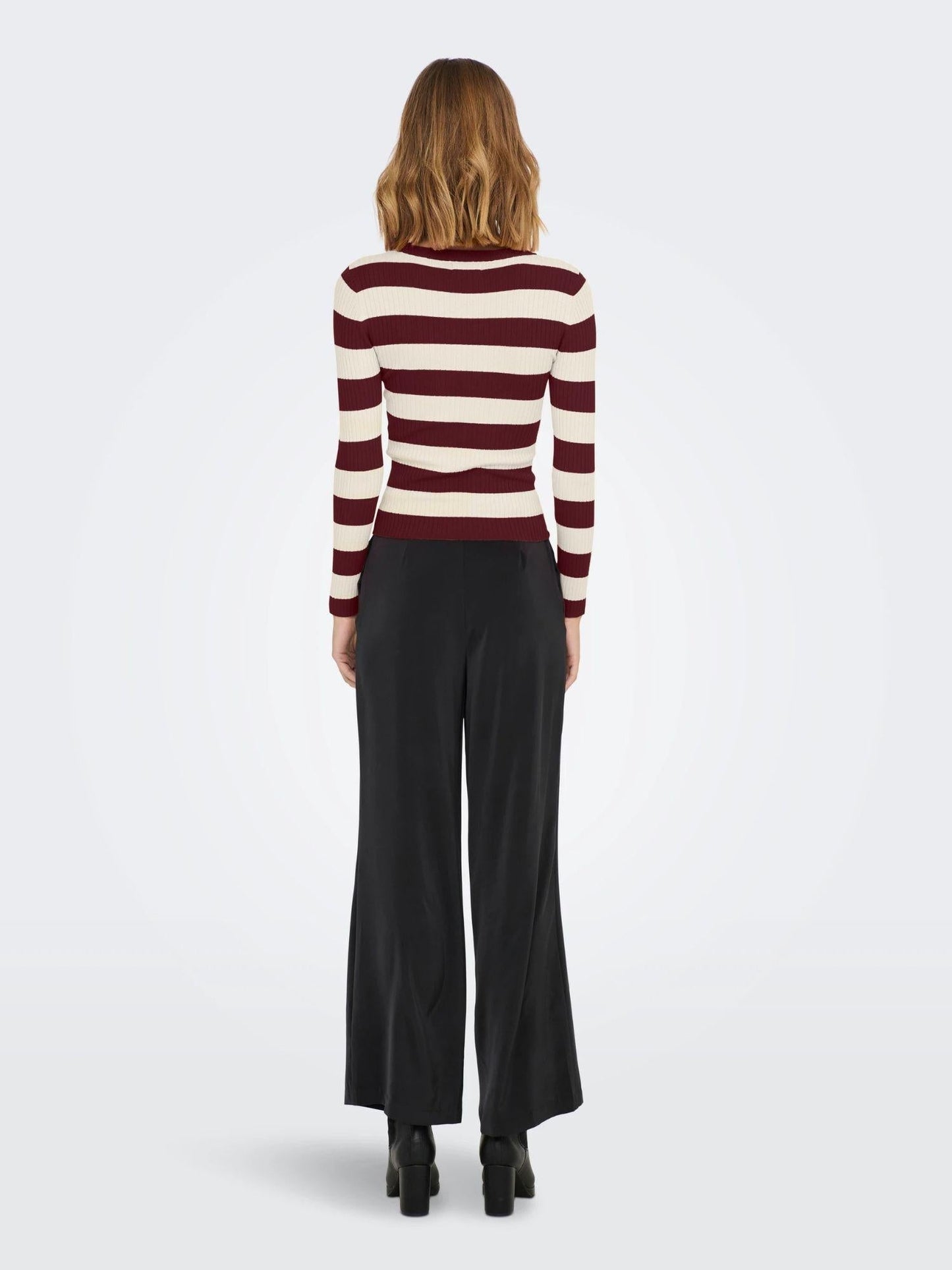 Jacqueline De Yong Maglione Donna Plum Cabernet Eggnog Stripes