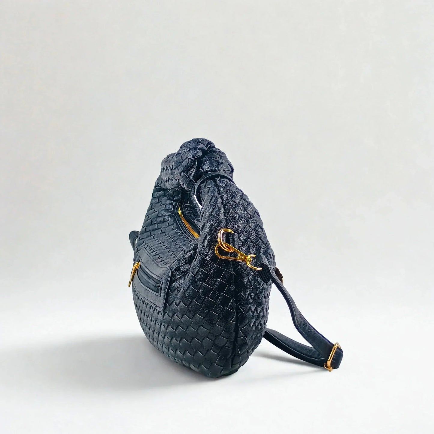 Woven Leather Shoulder Bag MS-4333